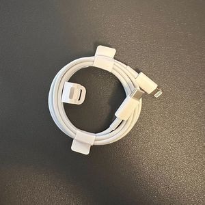 Apple USB-C to Lightning Cable (1m)